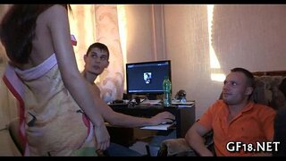 Kwamba babe mipaka juu yake kwa kasi